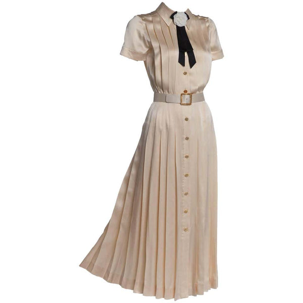 1990s Chanel Creme Silk Knife Pleats Camellia Bow Belted Shirt Dress Documented