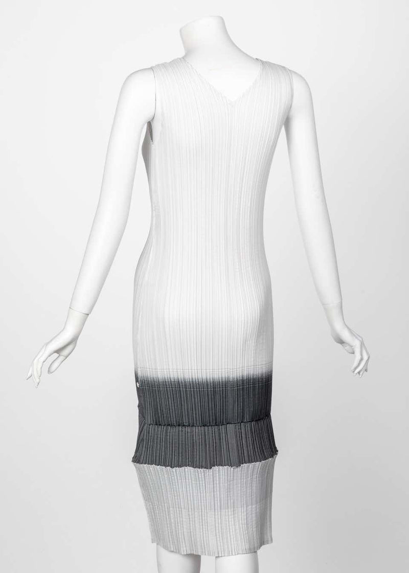 Issey Miyake “A Piece of Cloth” 2-Way White Gray Sleeveless Sculptural Dress